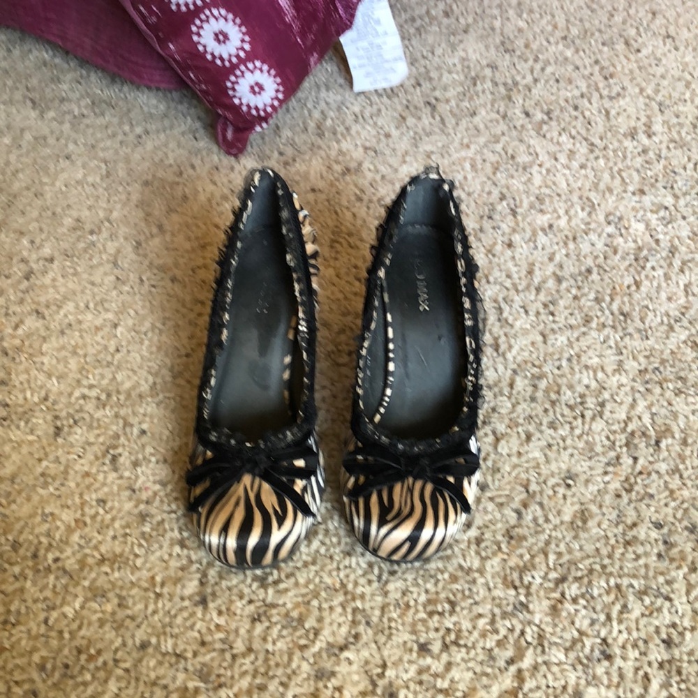 Tiger striped high heels